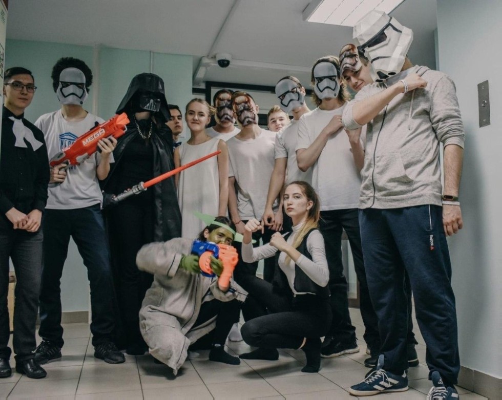 � ������� �����������