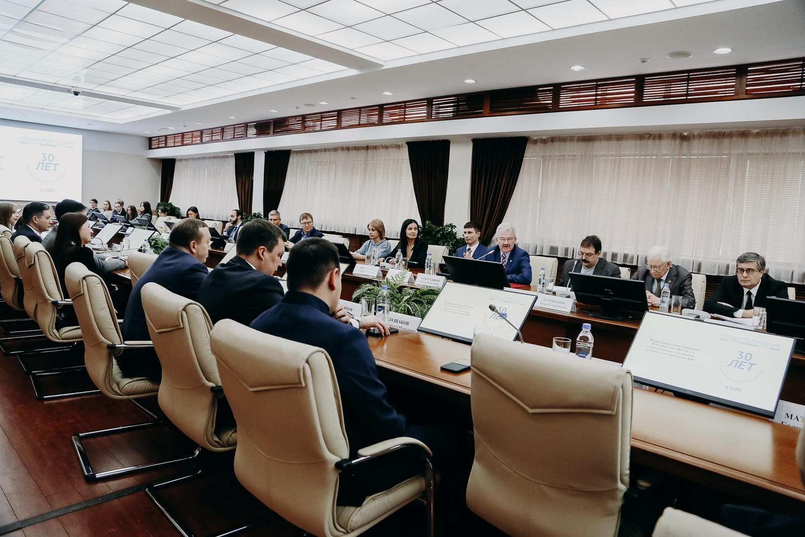 � ��� �������� 30-����� ���������� ���������������