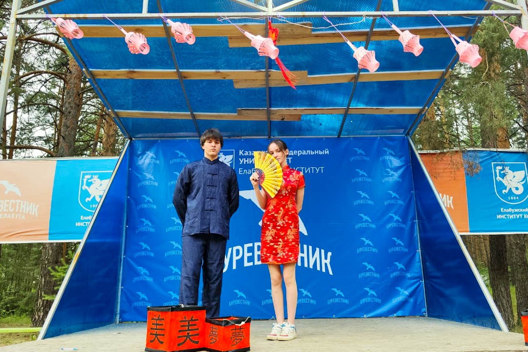 День китайской культуры отметили в лагере 'Буревестник' День китайской культуры отметили в лагере 'Буревестник'