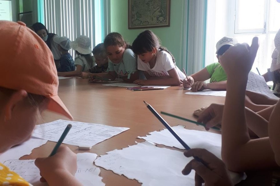 Ученики Университетской школы посетили Музей археологии и истории Татарстана Ученики Университетской школы посетили Музей археологии и истории Татарстана