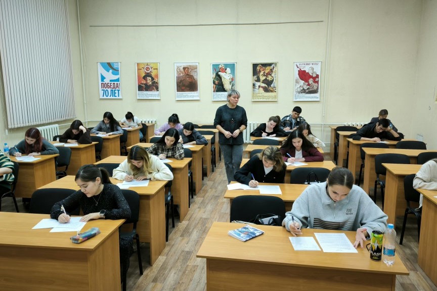 Названы победители олимпиады по английскому языку в Елабужском институте КФУ Названы победители олимпиады по английскому языку в Елабужском институте КФУ