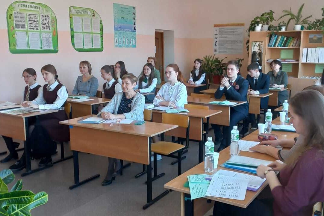 Преподаватели Елабужского института КФУ приняли участие в школьной конференции в качестве экспертов ,Елабужский институт КФУ