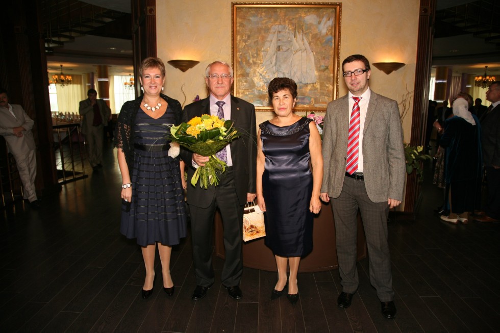 ����������� �.�. - 70 ���!