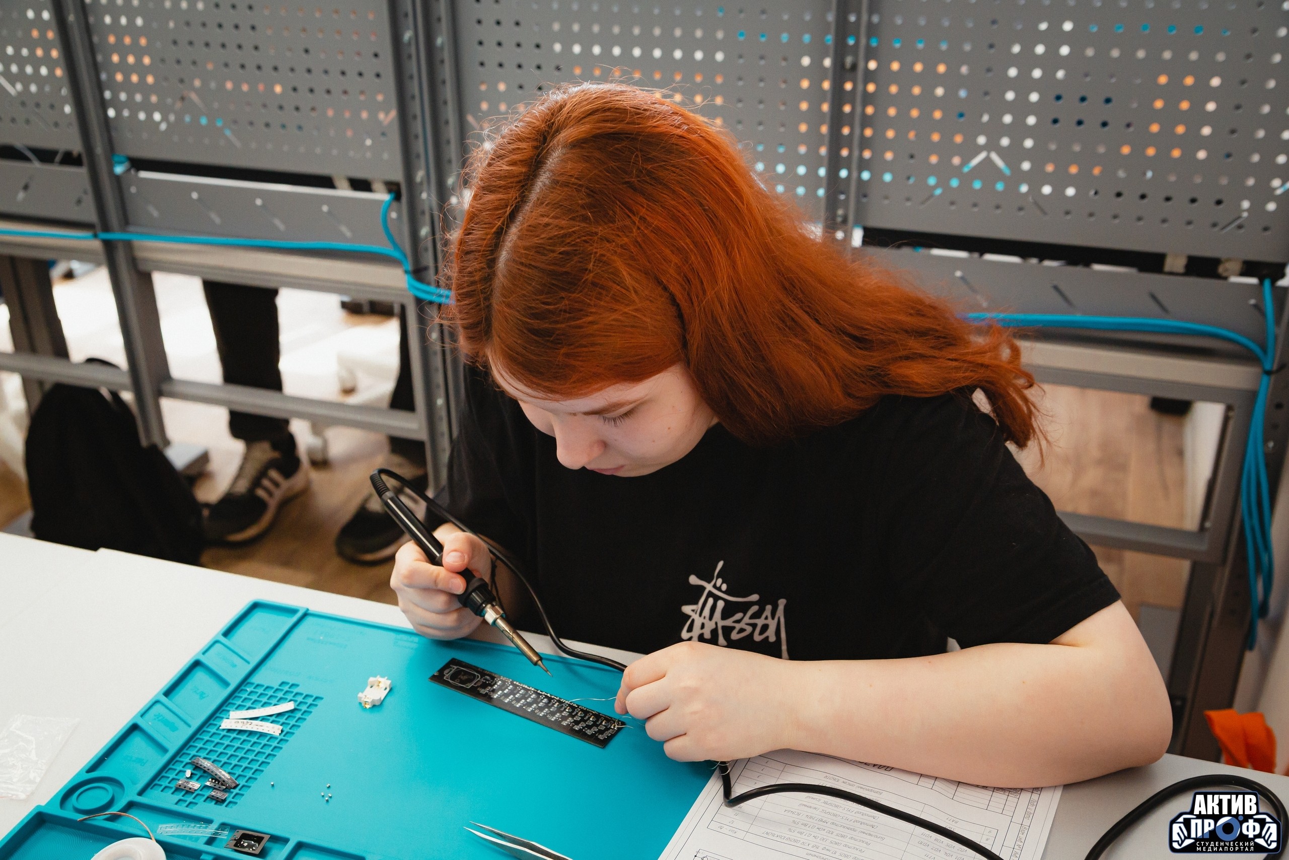 'Собрать схему и доказать класс' 'Собрать схему и доказать класс'