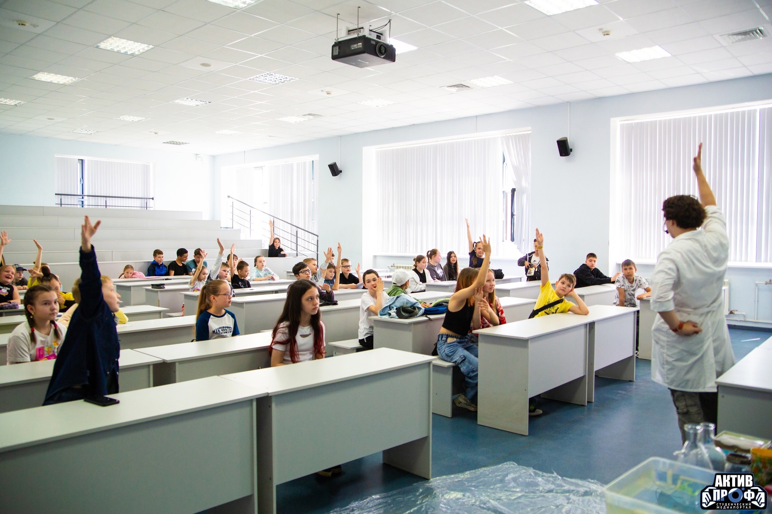 ����� ����� �������� ���� � ���� ���������