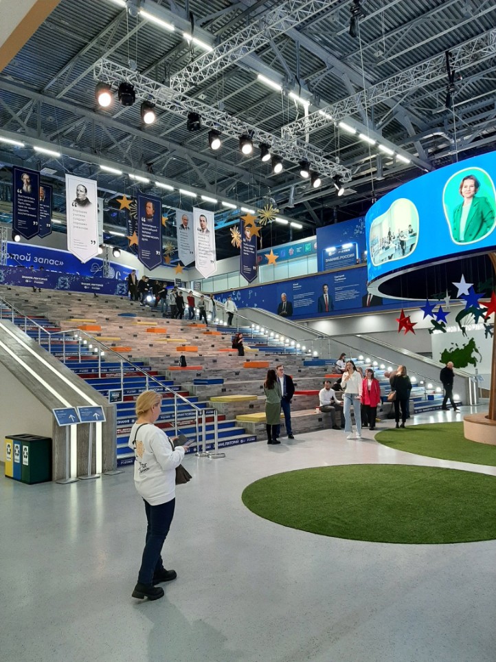 Профессор Института международных отношений представил КФУ на 'Дне знаний о Востоке' Профессор Института международных отношений представил КФУ на 'Дне знаний о Востоке'