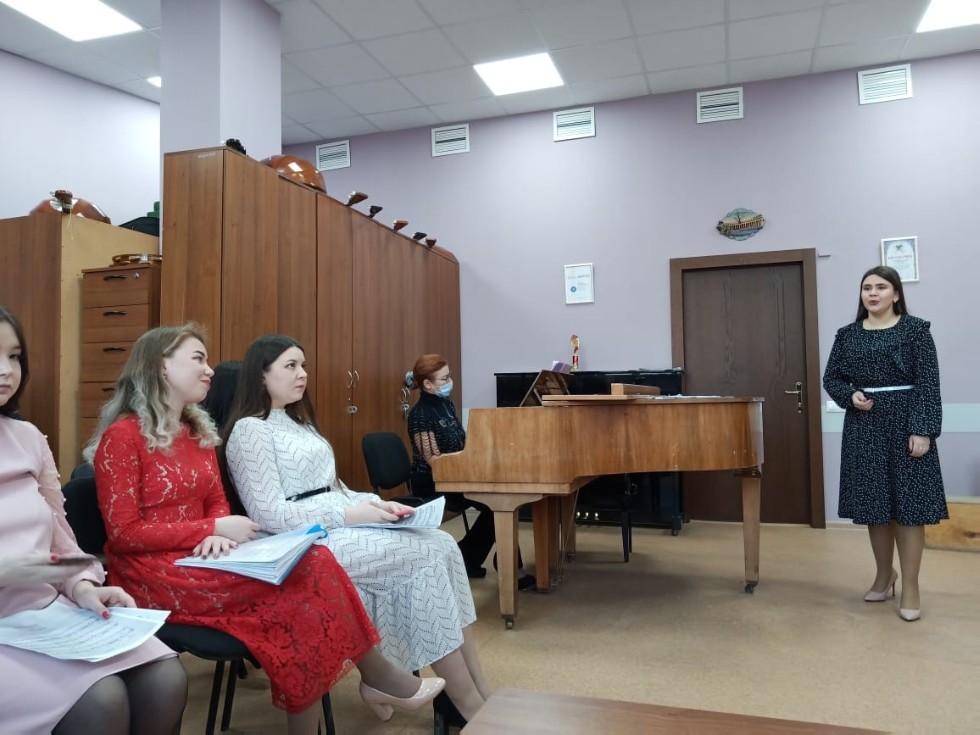 Музыка, летящая от сердца ? к сердцу: состоялся концерт, посвященный 100-летию композитора Энвера Бакирова Музыка, летящая от сердца ? к сердцу: состоялся концерт, посвященный 100-летию композитора Энвера Бакирова