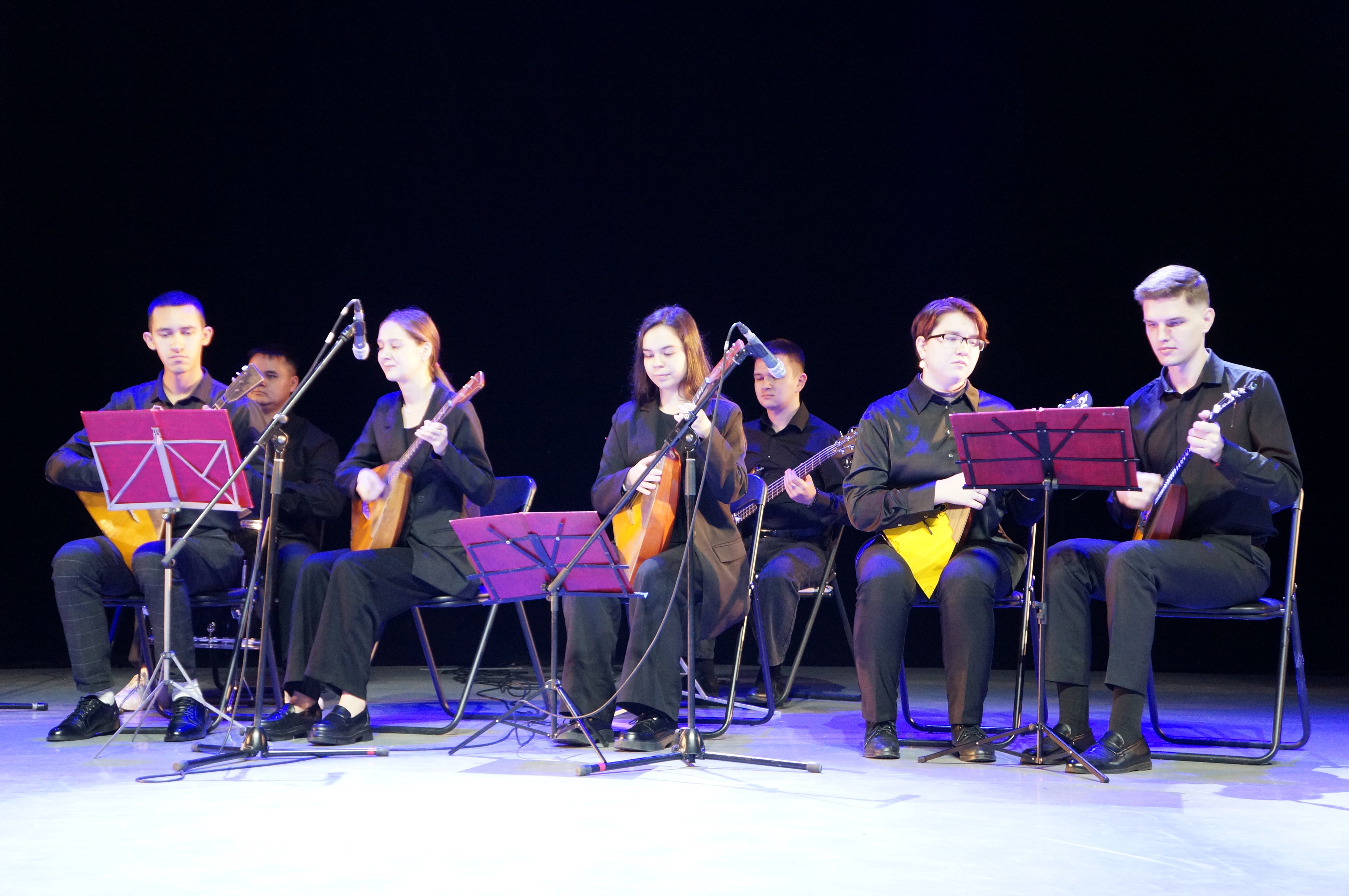 ���������� �����������, ��������� � ������� ������ � ��� ���� '����������� ��������'