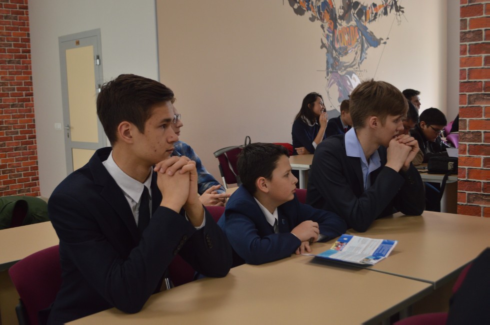 ����� ��������� ���� ������������� 