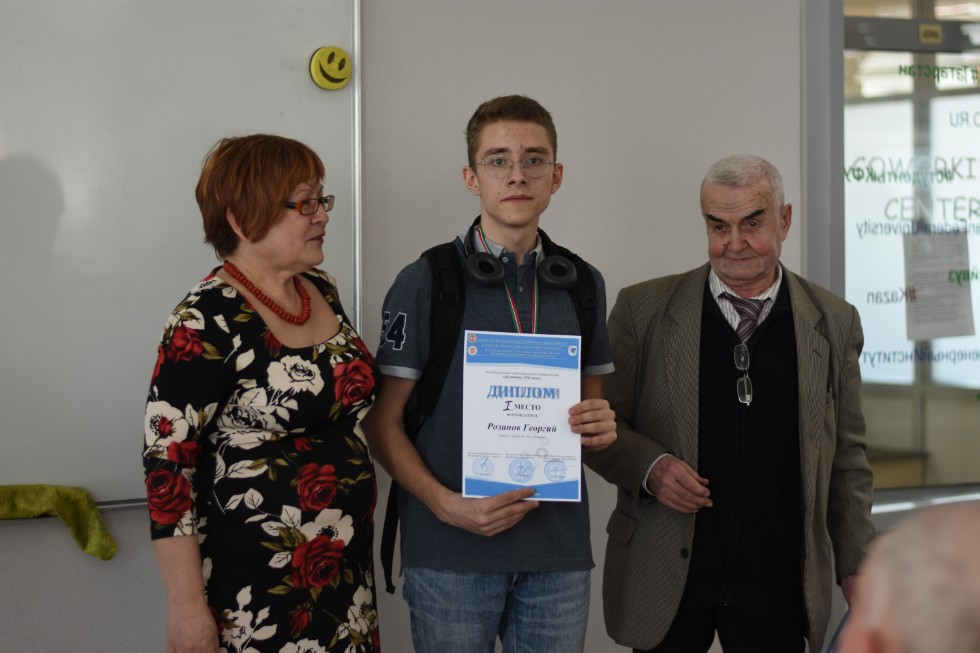 ����� ��������� ���� ������������� 