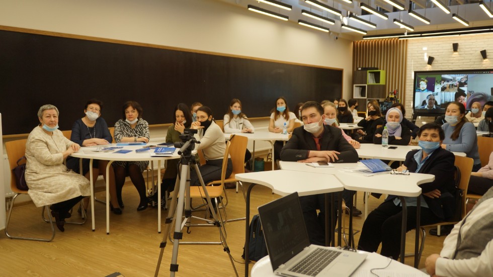 �������� ������������� ������-������������ �����������, ����������� 100-����� �� ��� �������� ��������� ��� ���������