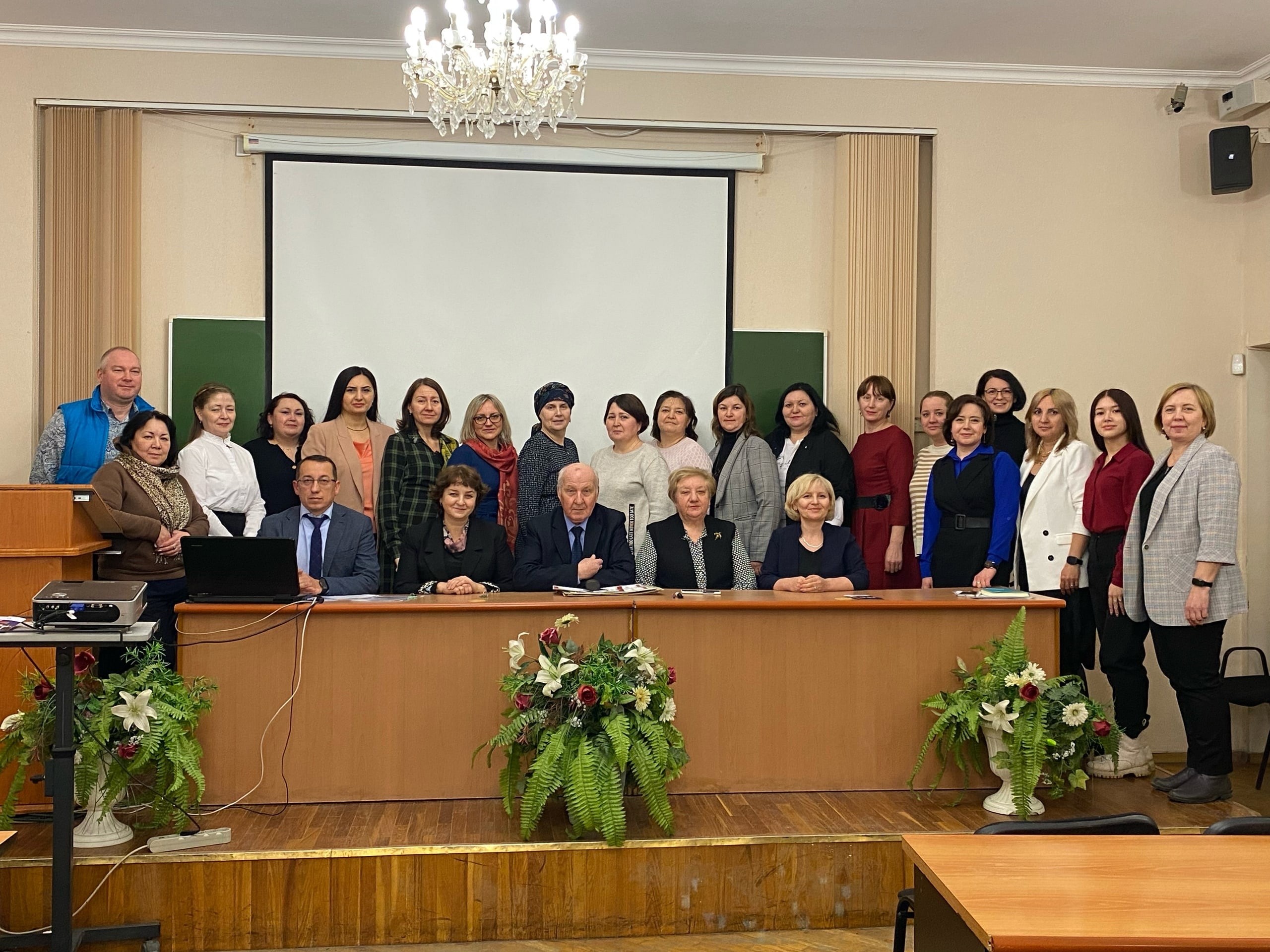 Научно-методический семинар учителей географии на тему 'Через творчество учителя к творчеству обучающихся в географии' Научно-методический семинар учителей географии на тему 'Через творчество учителя к творчеству обучающихся в географии'