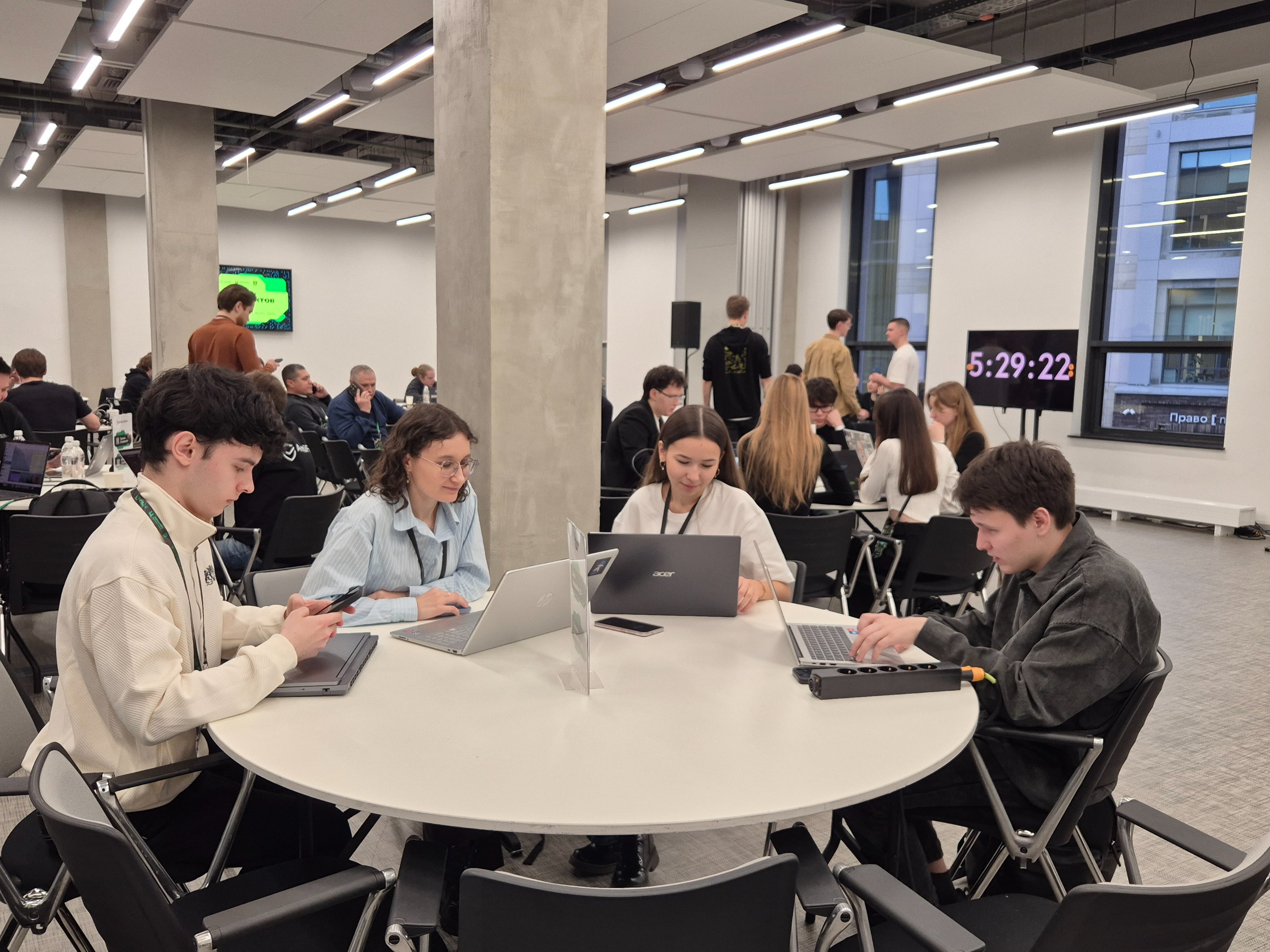 Очный финал хакатона AI-проектов от СБЕР в партнерстве с КФУ прошел в IT-парке имени Башира Ремеева Очный финал хакатона AI-проектов от СБЕР в партнерстве с КФУ прошел в IT-парке имени Башира Ремеева