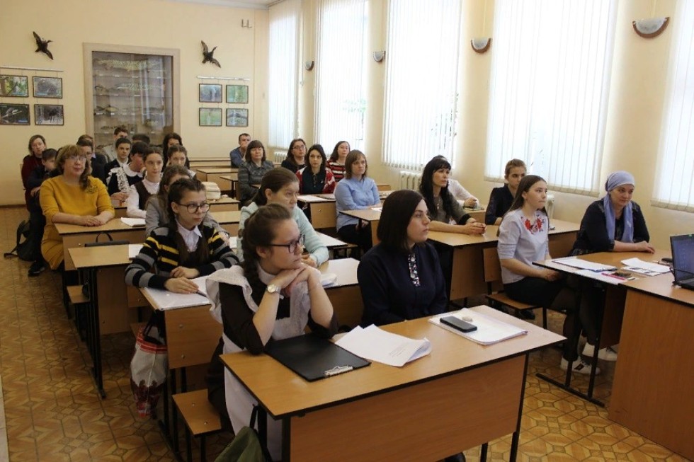 ����������� ������������� ��������� � �����