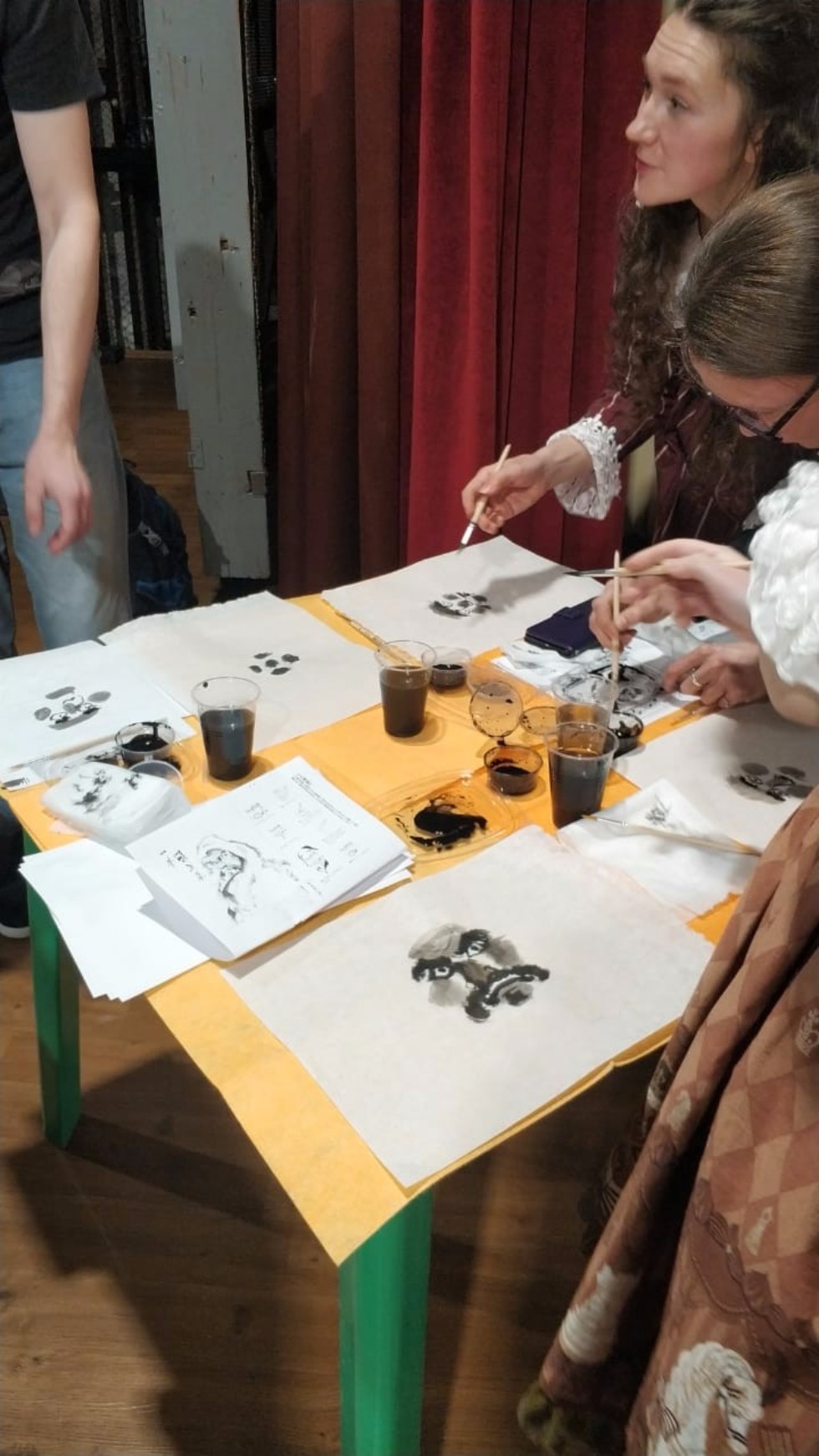 Институт международных отношений принял участие в XIII международном фестивале современной японской культуры 'Феникс'. День второй Институт международных отношений принял участие в XIII международном фестивале современной японской культуры 'Феникс'. День второй