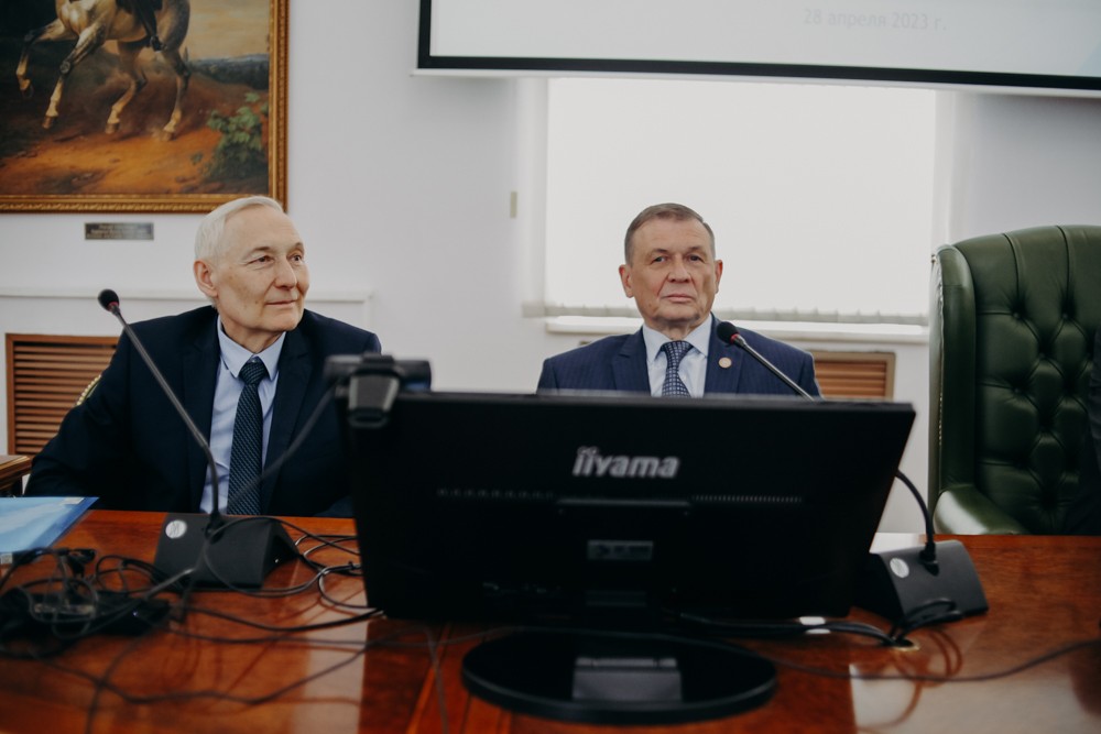 ��������� ����� ������ ������� ��������� � ���