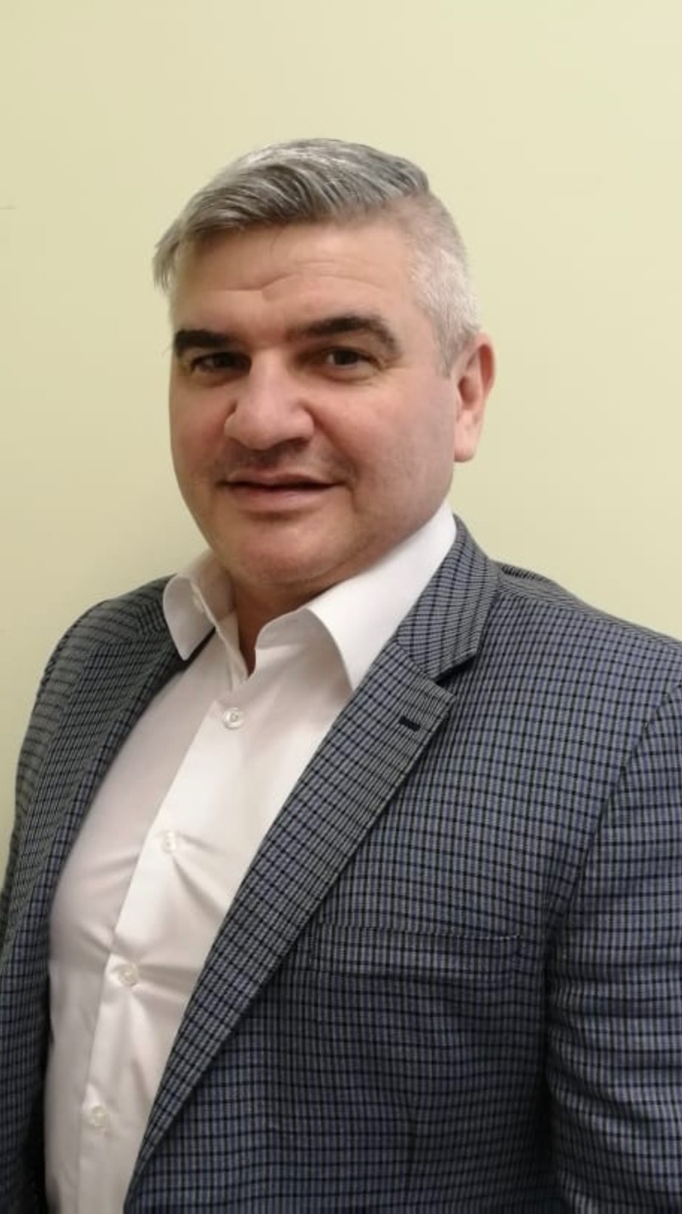 ����������