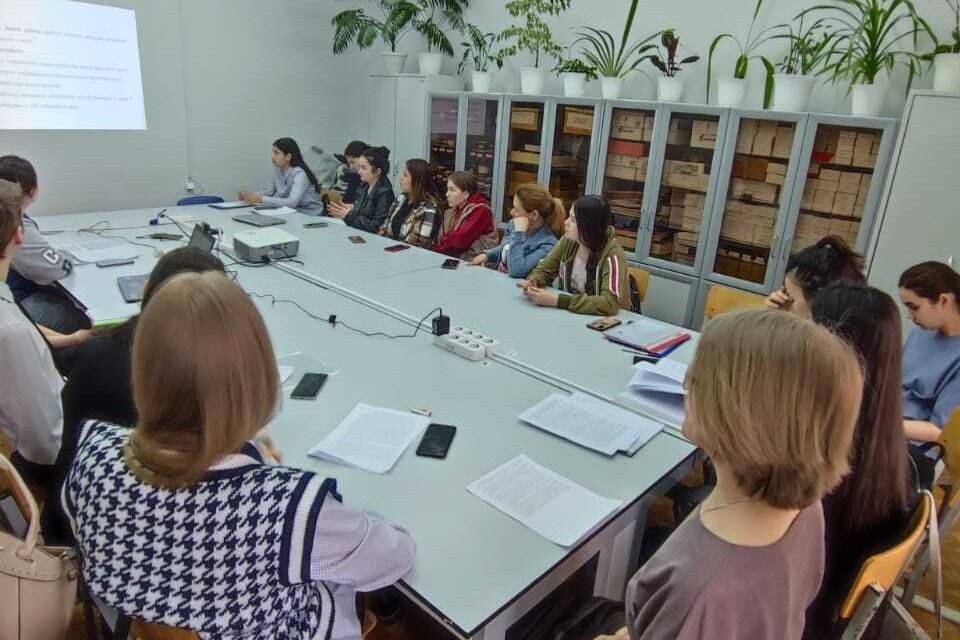 Студенты кафедры биологии и химии приняли участие в 54-й Итоговой научно-образовательной конференции Студенты кафедры биологии и химии приняли участие в 54-й Итоговой научно-образовательной конференции