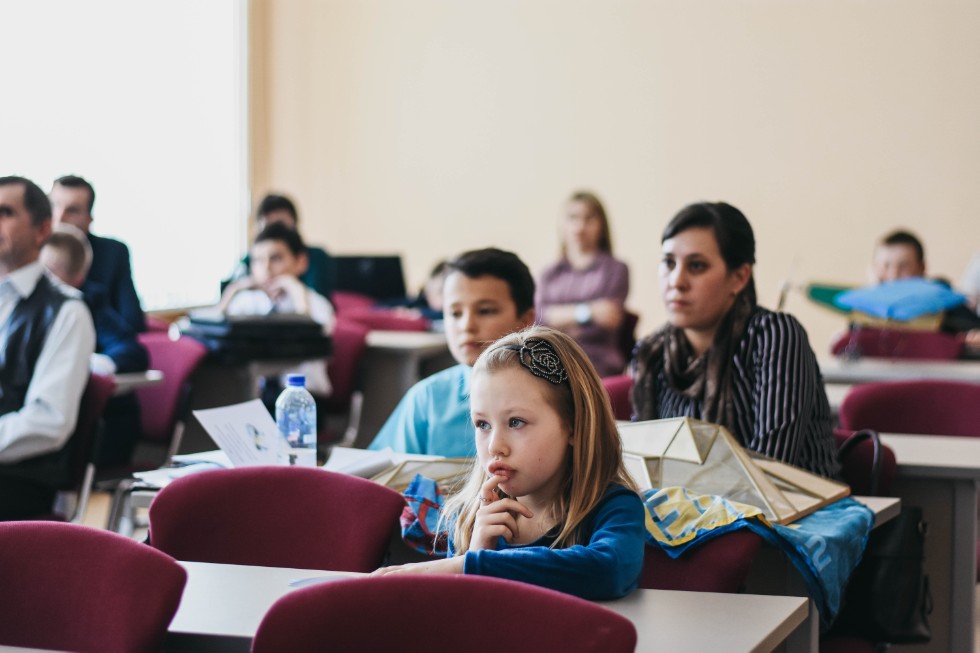 ����� ��������� ���� ������������� 