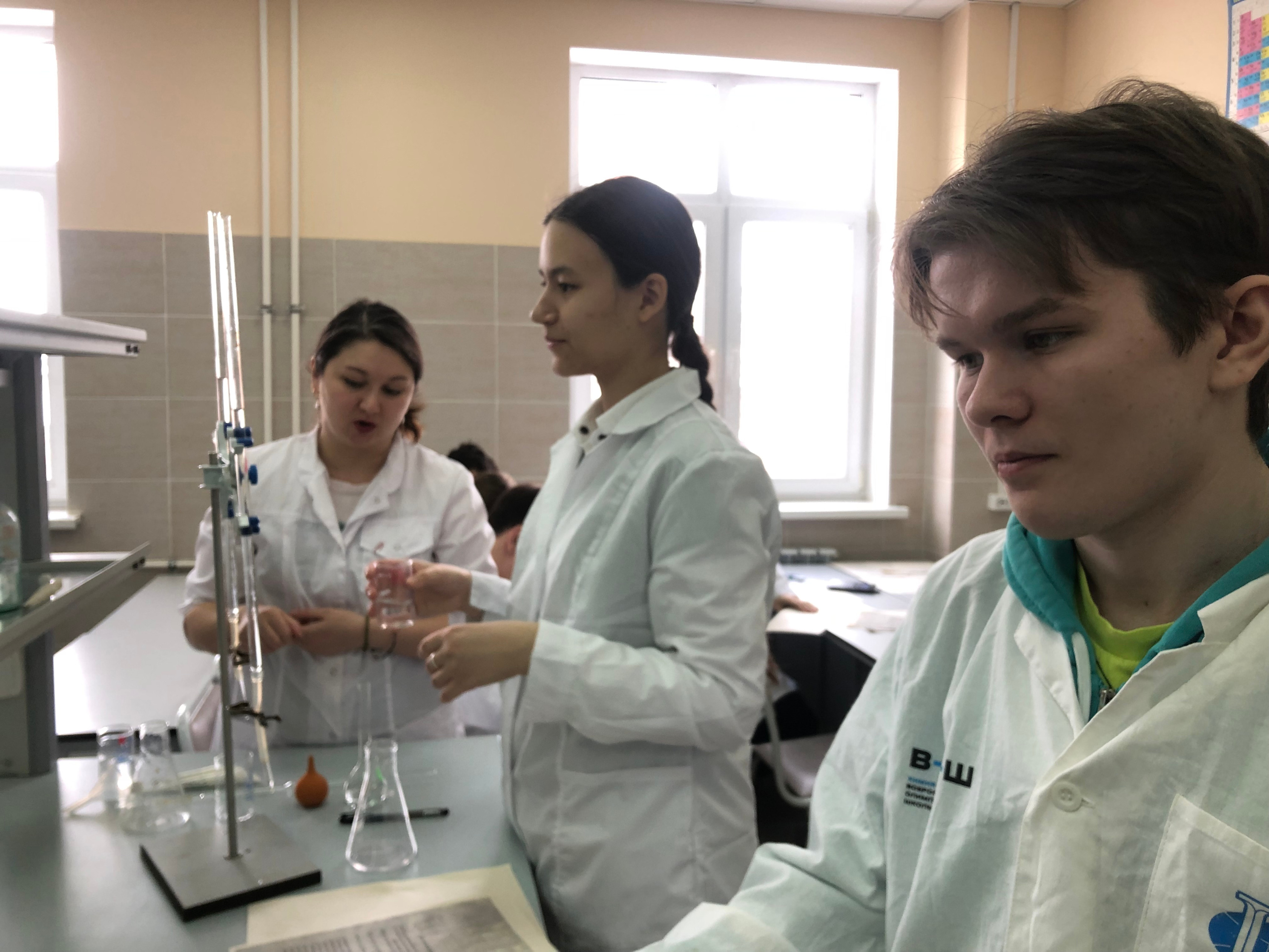 Олимпиада по химии 1 уровня 'Юные таланты' в Химическом институте Олимпиада по химии 1 уровня 'Юные таланты' в Химическом институте