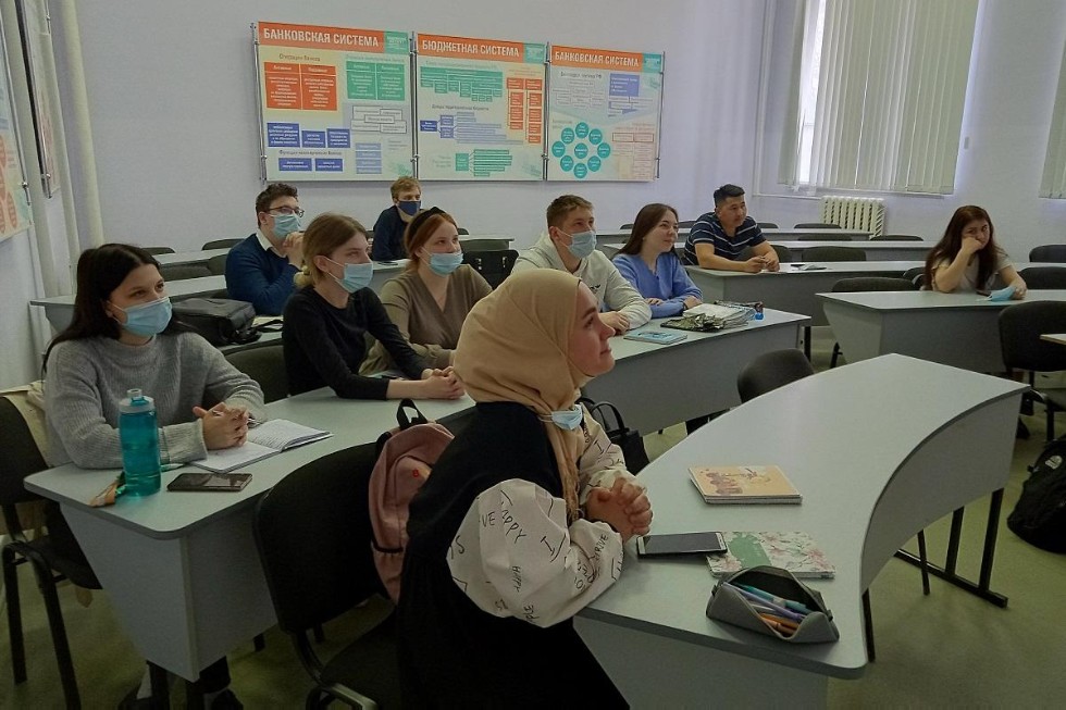 В Елабужском институте КФУ стартовал лекторий В Елабужском институте КФУ стартовал лекторий