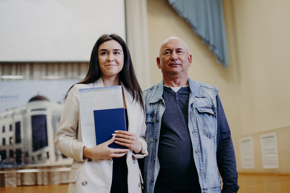 Состоялось торжественное вручение дипломов выпускникам бакалавриата по направлению Состоялось торжественное вручение дипломов выпускникам бакалавриата по направлению