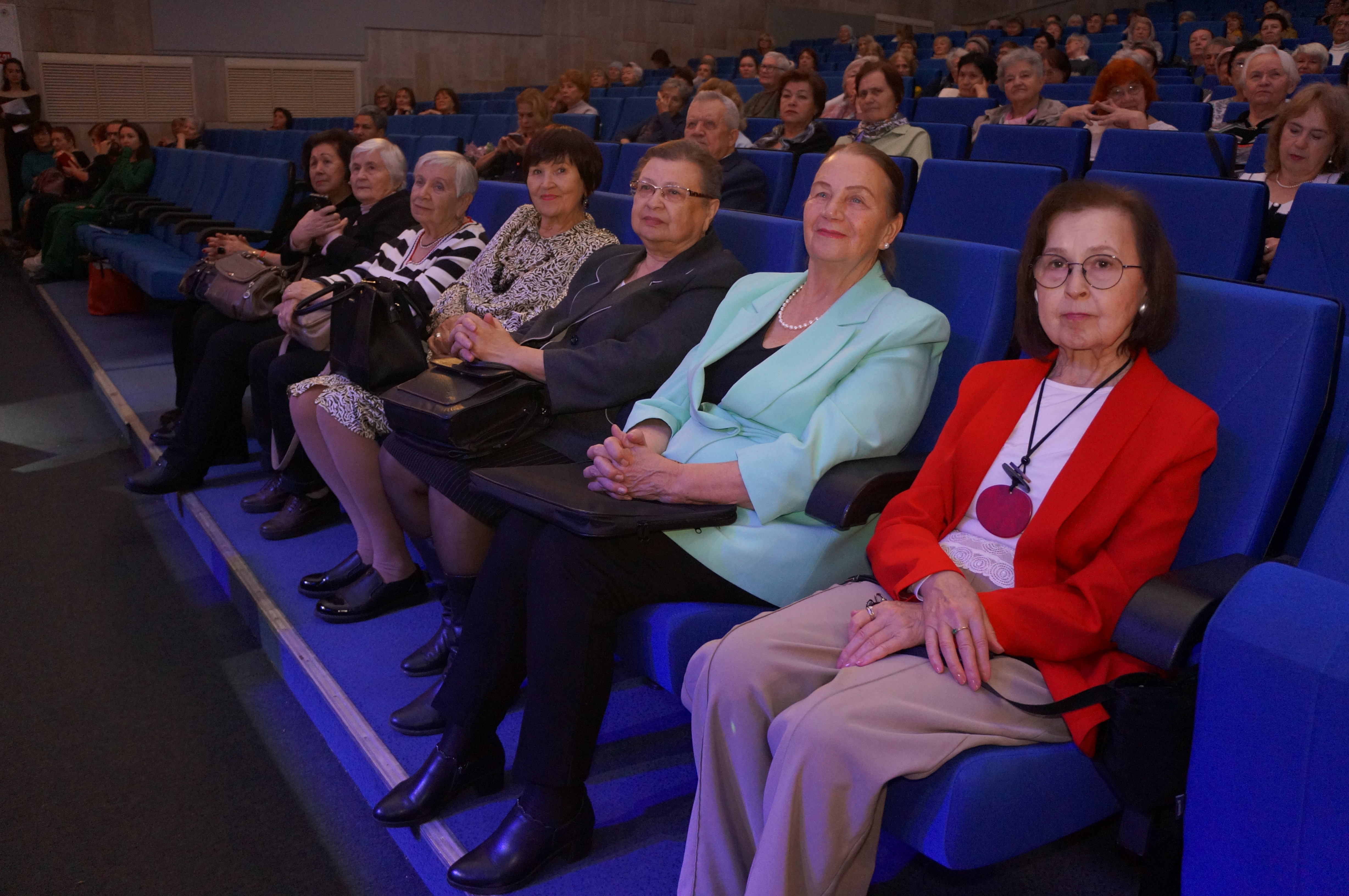 ���������� �����������, ��������� � ������� ������ � ��� ���� '����������� ��������'