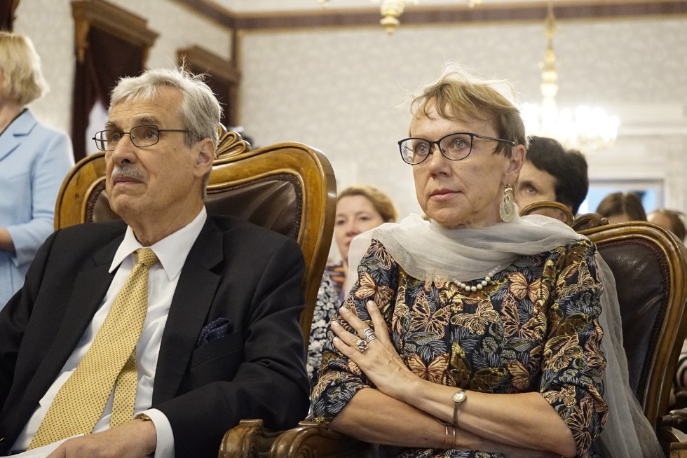 PRO Science Night: historical dance, lectures and live paintings