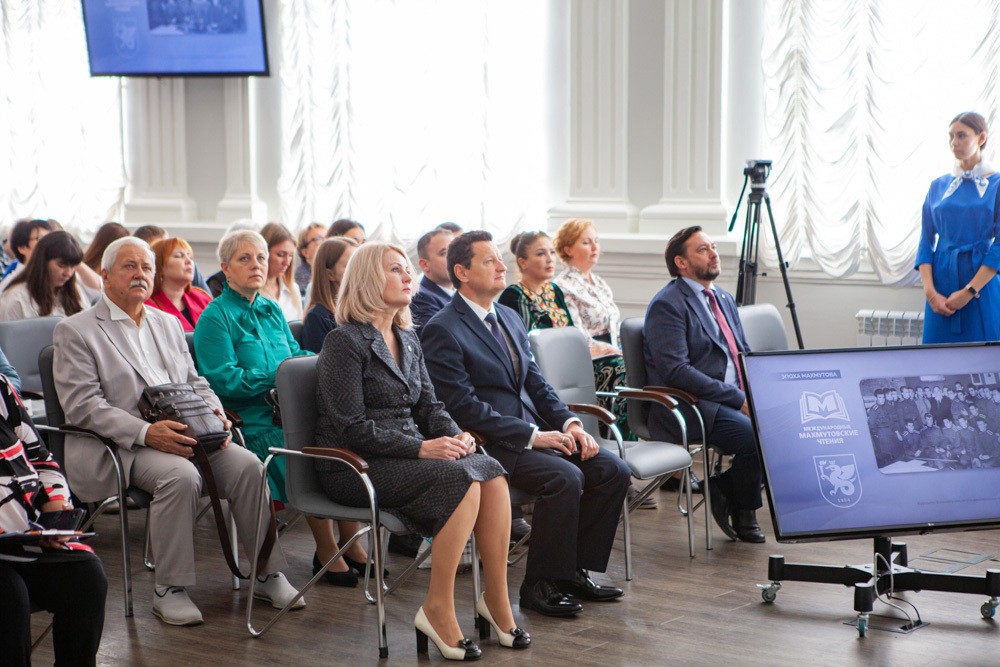 IX ������������ ������: ������� (����)