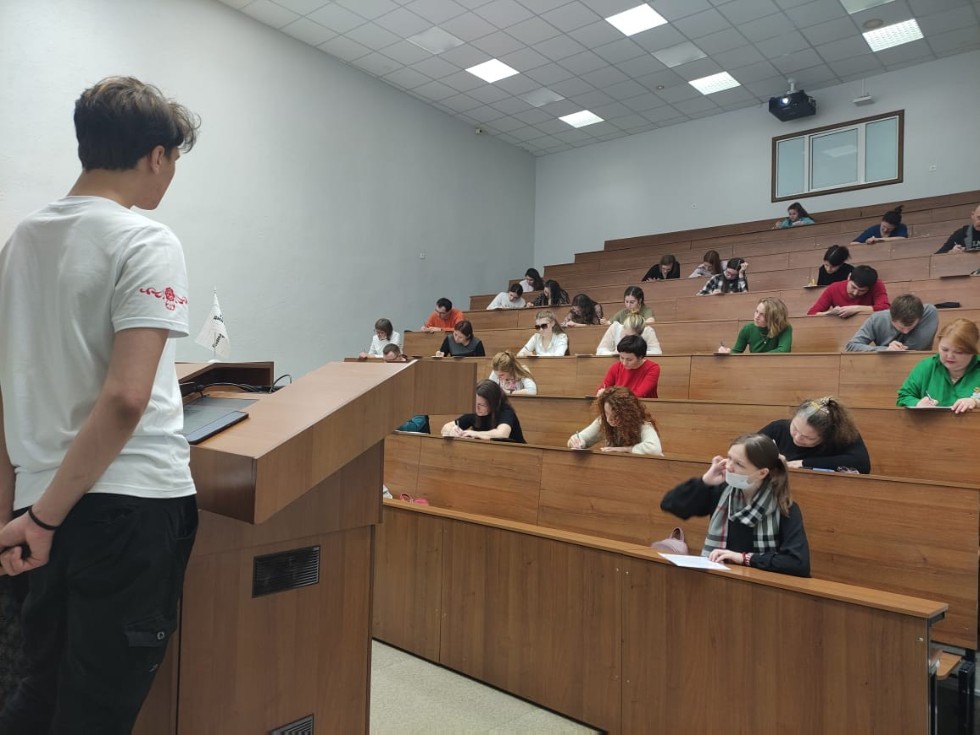 ��������� �������:  '������ �������� ? ��� �����!'