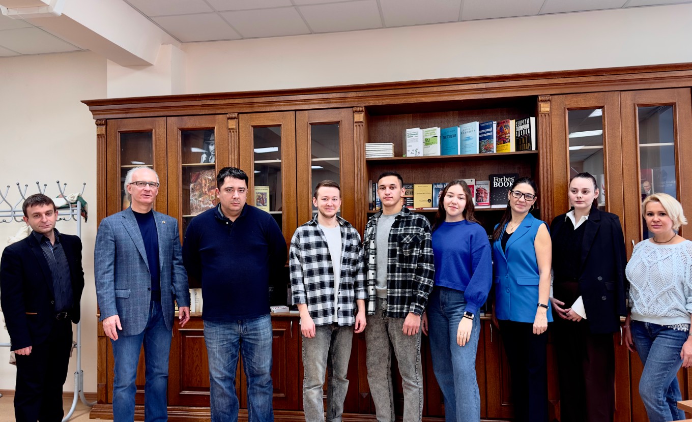 ����� ���������� �����: ����������� ������ � �����������