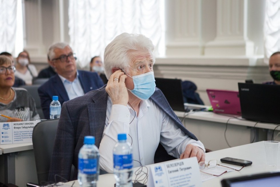 В Елабужском институте КФУ началась Международная научно-практическая конференция 'VIII Махмутовские чтения: Интеграция региональной системы профессионального образования в европейское пространство' В Елабужском институте КФУ началась Международная научно-практическая конференция 'VIII Махмутовские чтения: Интеграция региональной системы профессионального образования в европейское пространство'