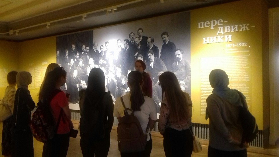 Раздвигая границы познания: 'Передвижники' и студенты КФУ! Раздвигая границы познания: 'Передвижники' и студенты КФУ!