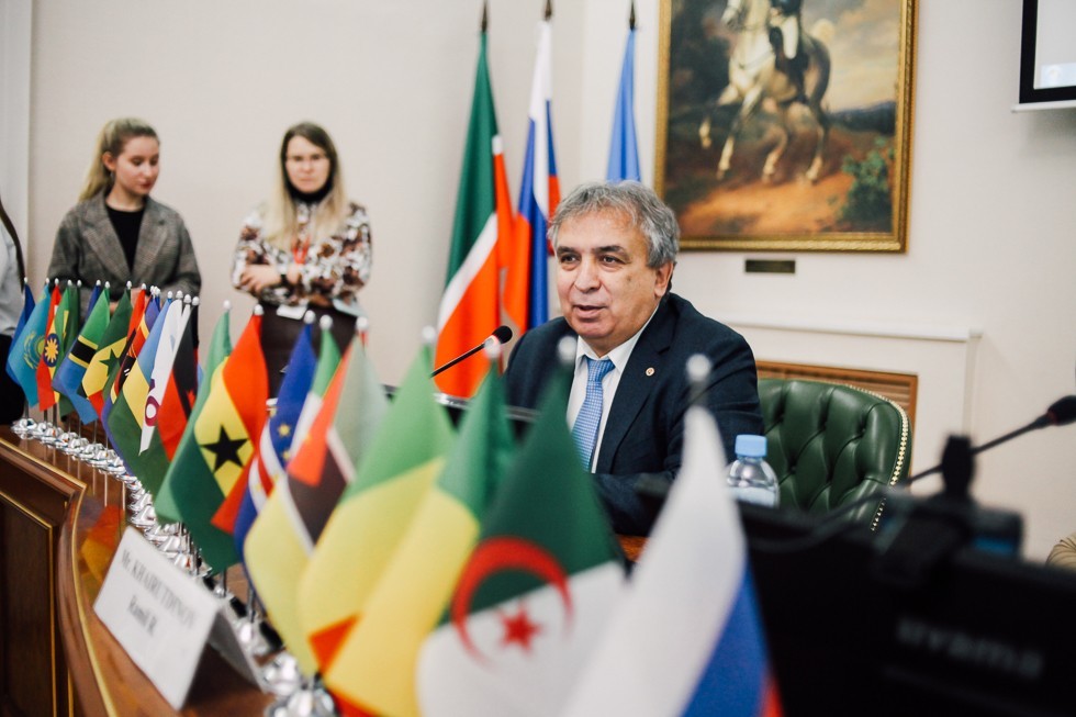 ������������� �������� ������ '������ - ������: ��������, ���������, ������� � ��������' � ���������� ������ ��������� �� ��������� ����� ������ � ���