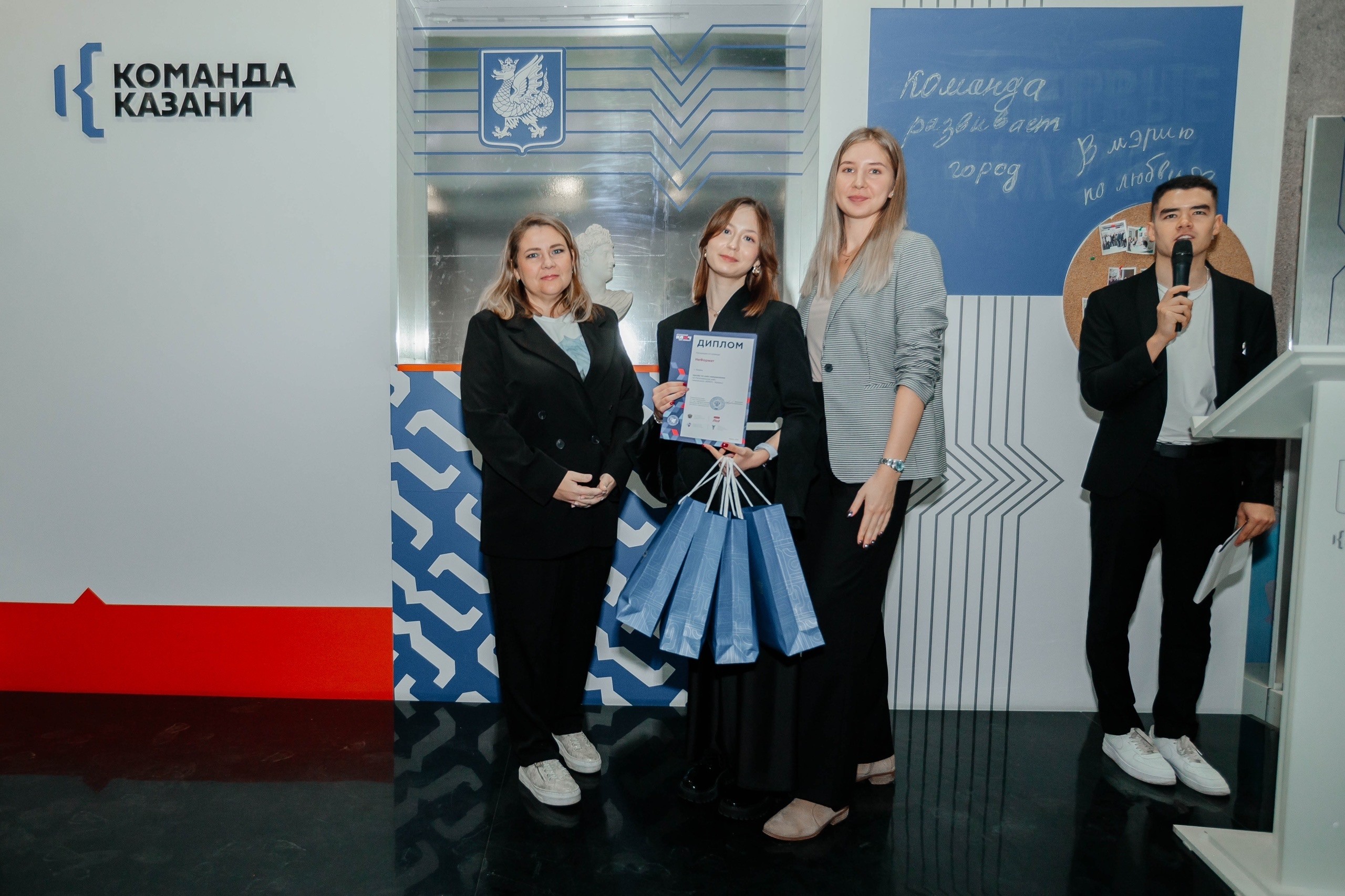 ������������� ������� ������ �����������  ��������� ������ ���������� ������������� ����� �������������� ����-���������� '����'.