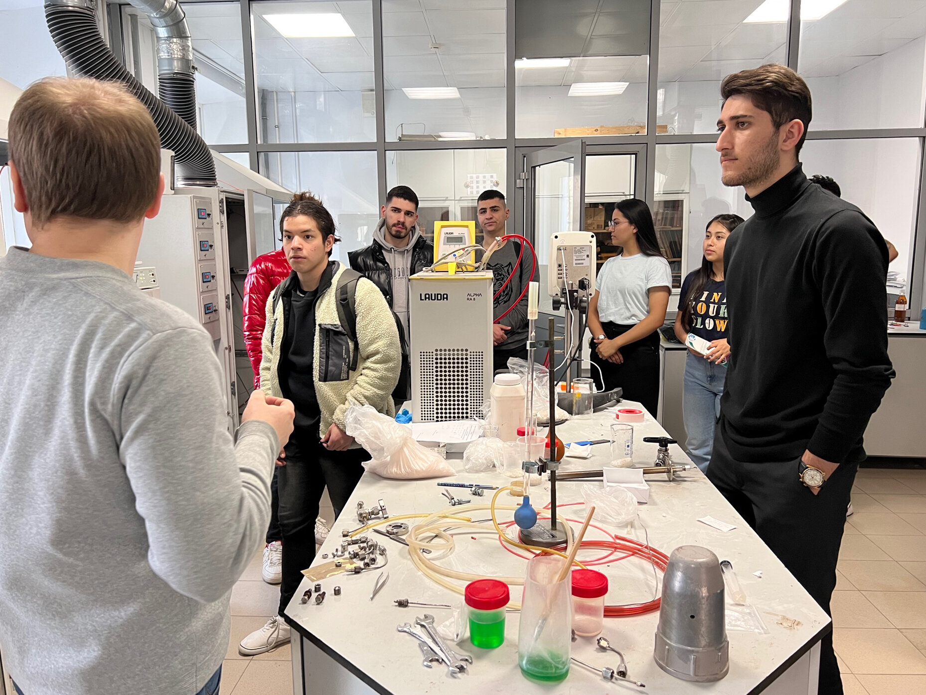 �������� ����������������� ���������� ��� ����������� �������� ��� �������� ����������� ����������� ���������