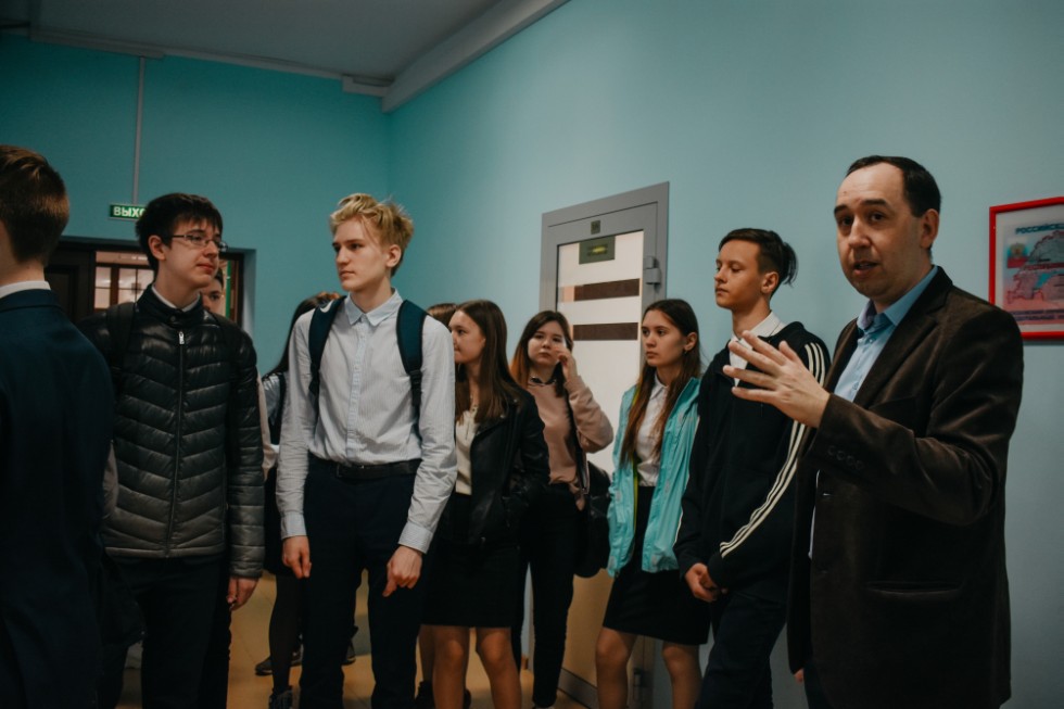 ����� ��������� ���� ������������� 