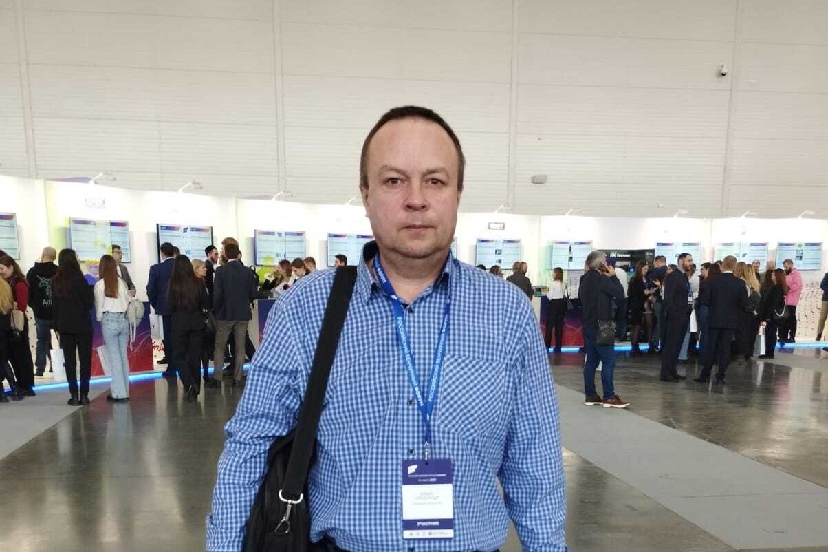 Участие преподавателей Елабужского института КФУ в Российском венчурном форуме - 2023 Участие преподавателей Елабужского института КФУ в Российском венчурном форуме - 2023