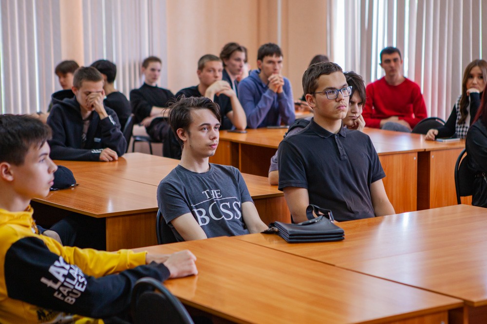 В Елабужском институте продолжаются мероприятия, посвященные дню рождения А.С. Пушкина В Елабужском институте продолжаются мероприятия, посвященные дню рождения А.С. Пушкина