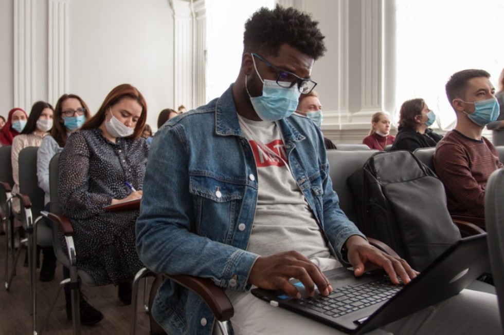 Второй день Международной исторической школы в Елабужском институте КФУ Второй день Международной исторической школы в Елабужском институте КФУ