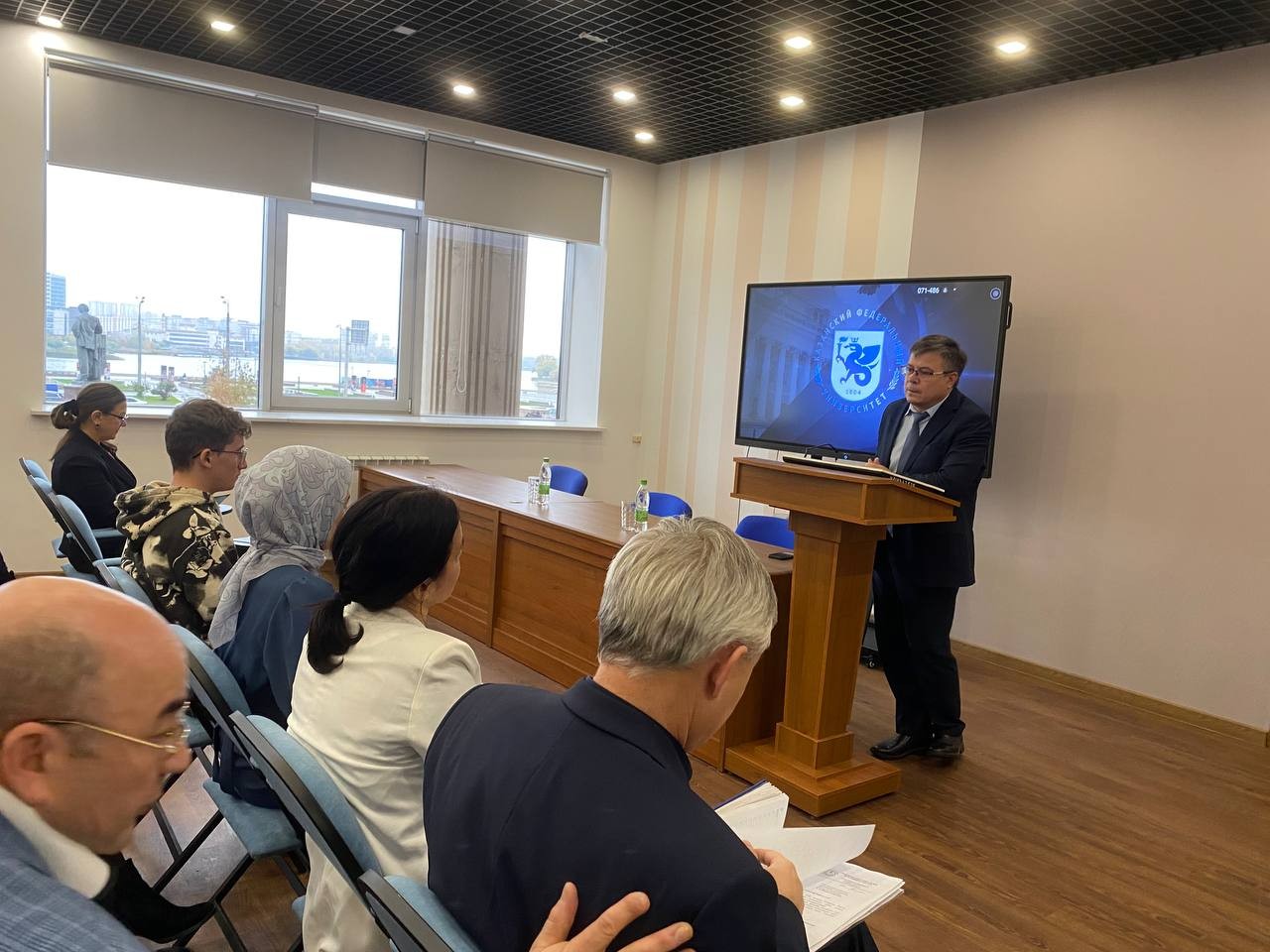 Фирдүс Салих улы Гыймалтдинов белән очрашу Фирдүс Салих улы Гыймалтдинов белән очрашу