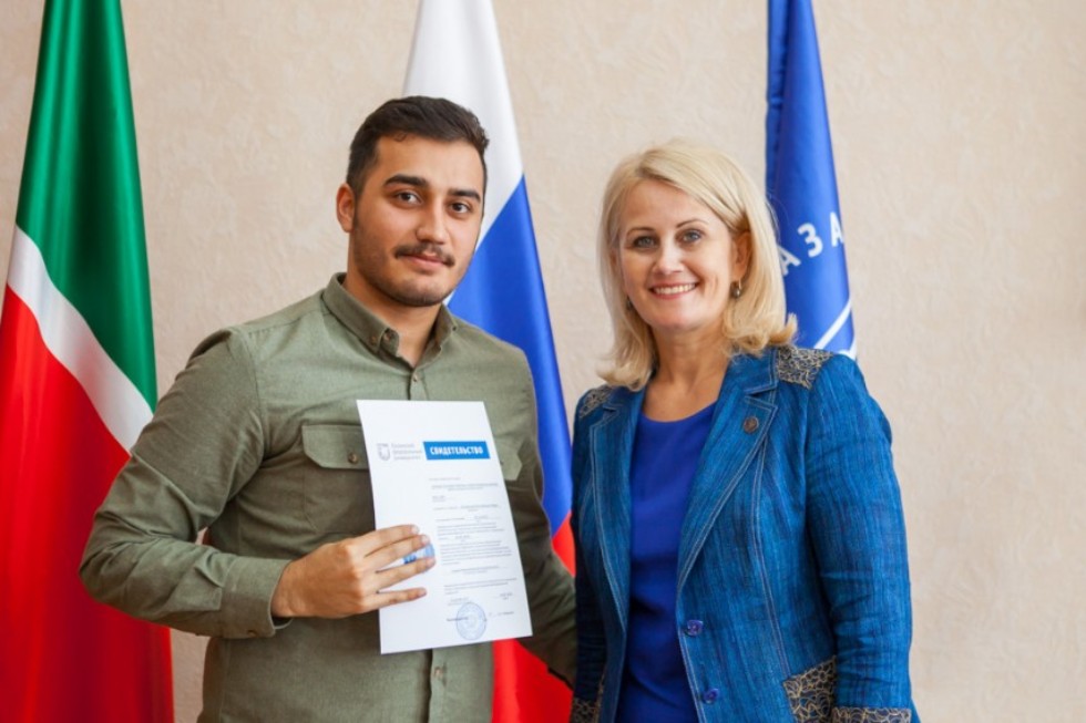 В Елабужском институте КФУ завершилось обучение студентов из Ирана В Елабужском институте КФУ завершилось обучение студентов из Ирана