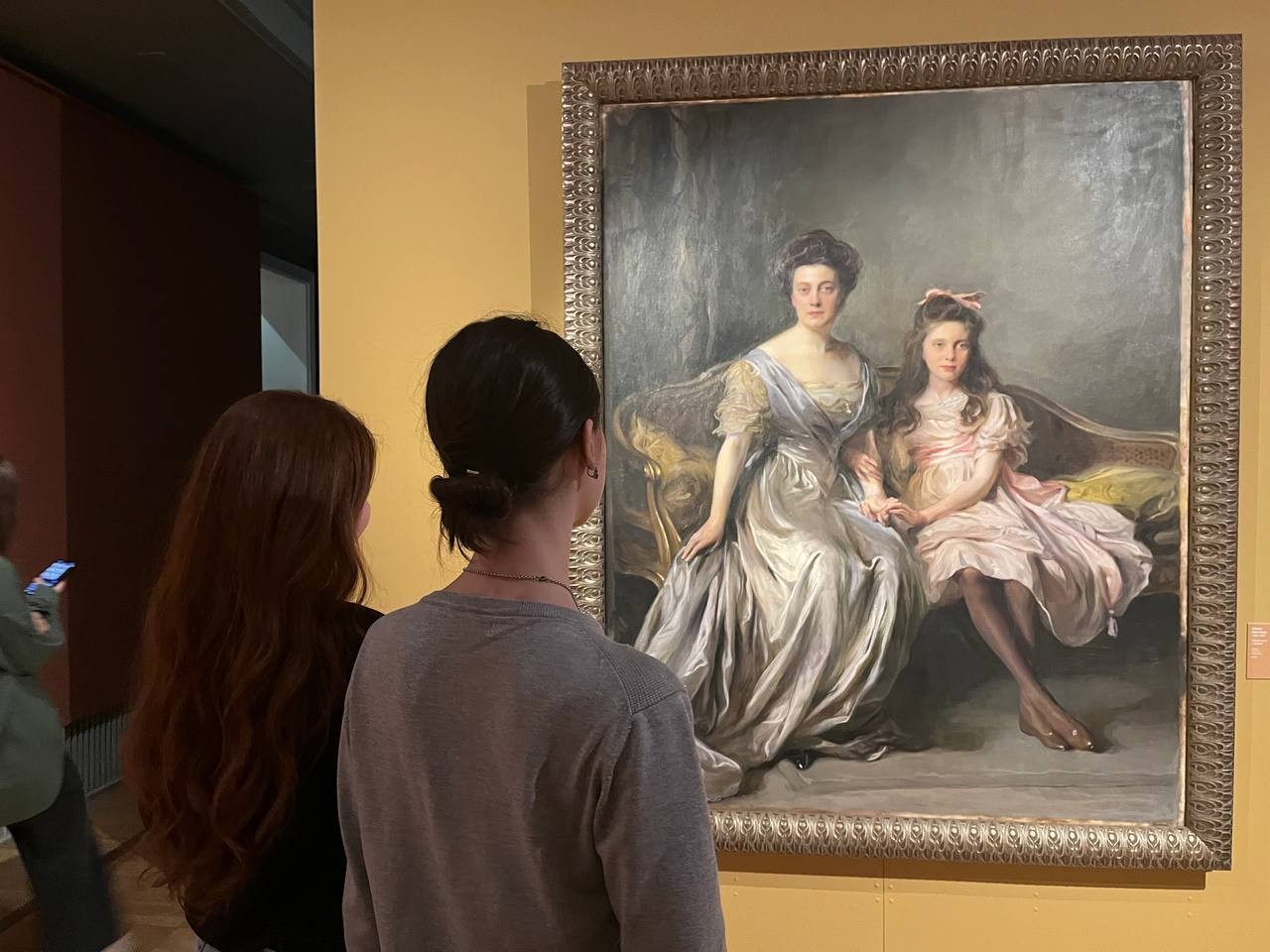 Первокурсники кафедры дошкольного образования посетили выставку 'Прекрасная эпоха. Европейское искусство рубежа XIX?XX вв.' Первокурсники кафедры дошкольного образования посетили выставку 'Прекрасная эпоха. Европейское искусство рубежа XIX?XX вв.'