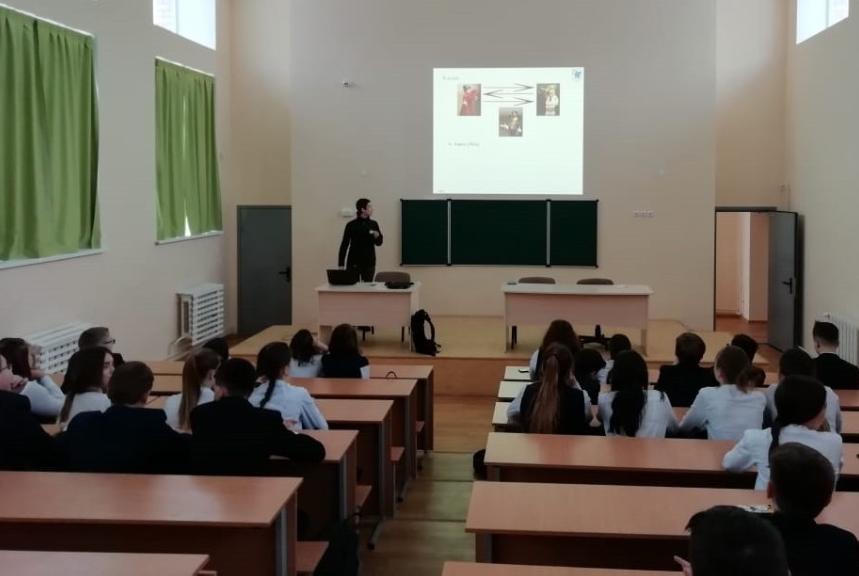 Просто о сложном: молодые ученые КФУ проводят научно-популярные мероприятия для школьников Просто о сложном: молодые ученые КФУ проводят научно-популярные мероприятия для школьников