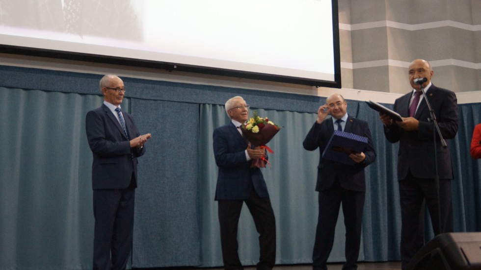 �������ң ����� �ә��ә��