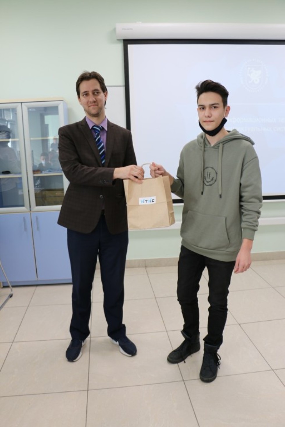 ��������� ����� ������ ������ ���� 