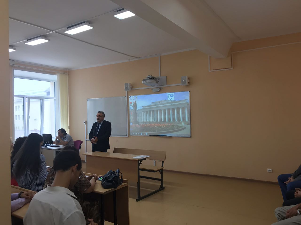 Первое собрание первого курса Инженерного института Первое собрание первого курса Инженерного института