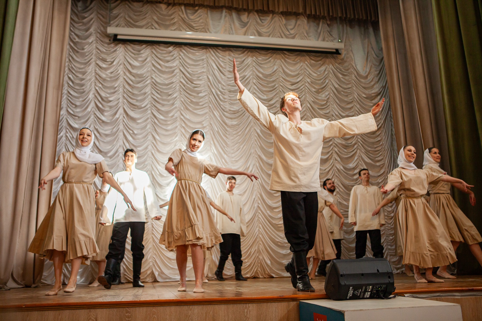 Гала-концерт фестиваля 'Студенческая весна-2025' состоялся в Елабужском институте КФУ Гала-концерт фестиваля 'Студенческая весна-2025' состоялся в Елабужском институте КФУ