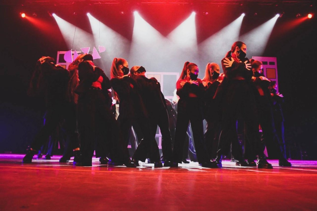 Танцевальный коллектив 'Art works' Танцевальный коллектив 'Art works'