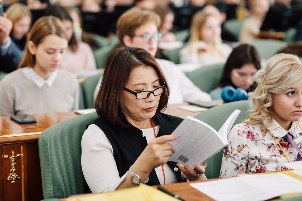 В ИМО торжественно открыли X Семинар по корееведению(фоторепортаж) В ИМО торжественно открыли X Семинар по корееведению(фоторепортаж)